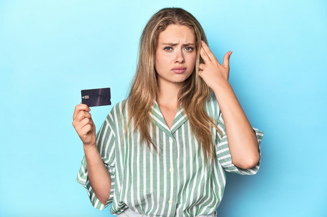 5 Credit Card Red Flags to Avoid